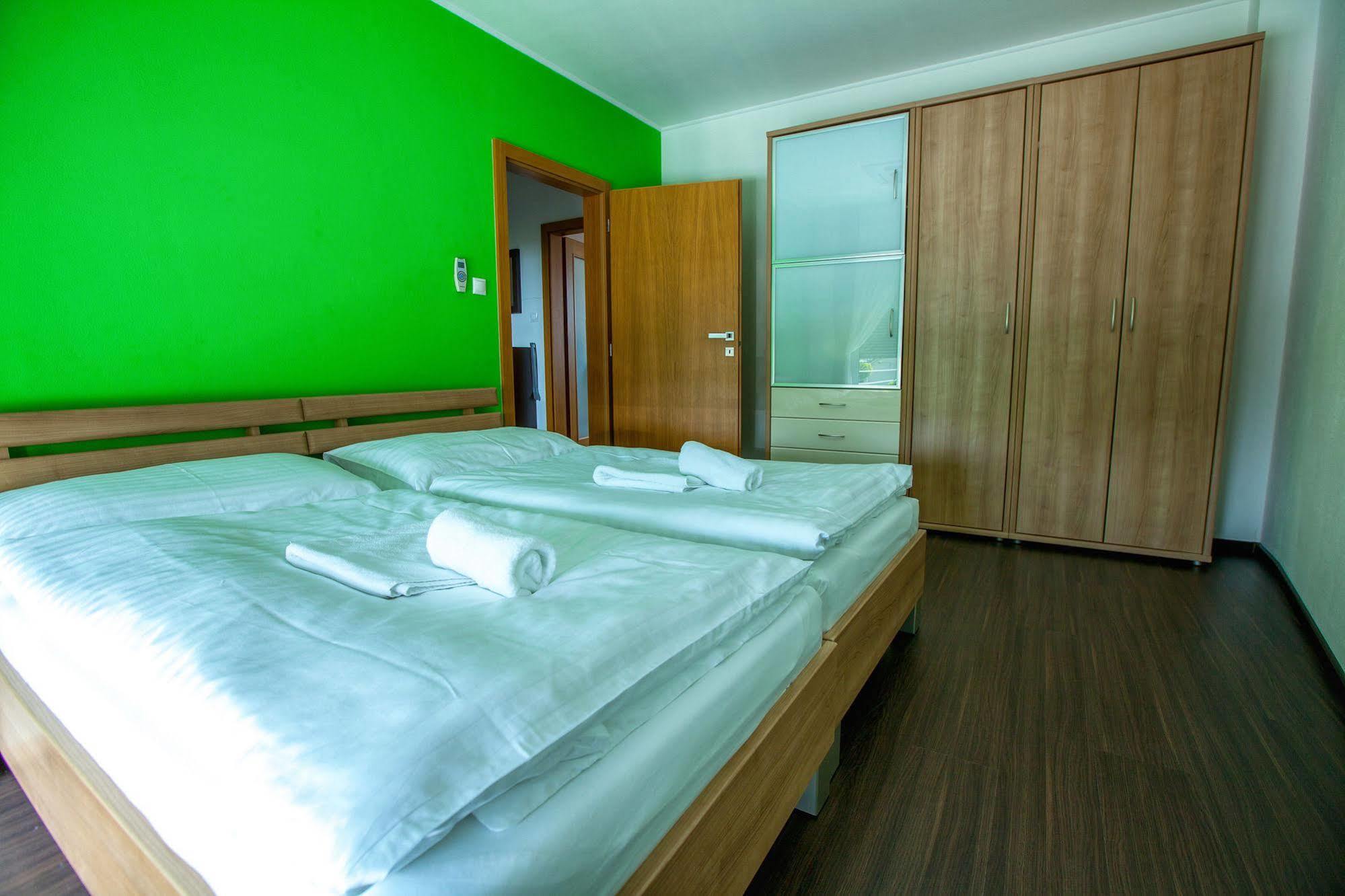 Fine Restaurant & Apartments Malacky Ngoại thất bức ảnh