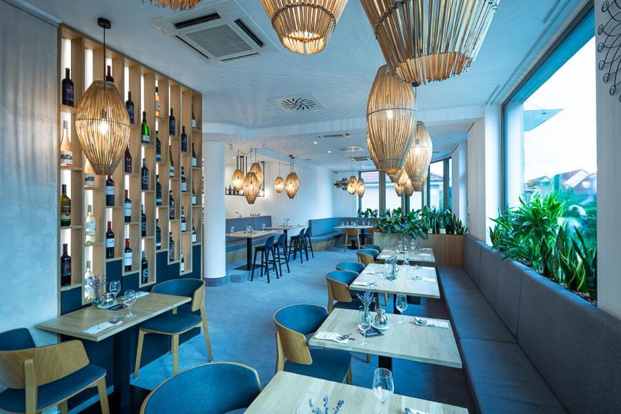 Fine Restaurant & Apartments Malacky Ngoại thất bức ảnh